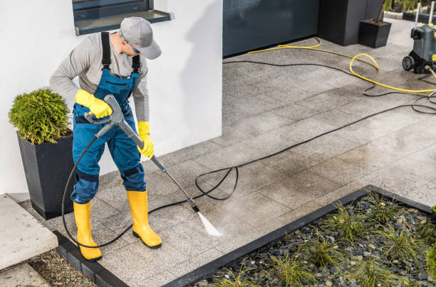 Why Choose Our Certified Pressure Washing Experts for Your Project Needs in Pepeekeo, HI?